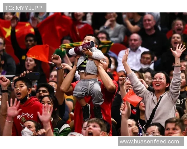 客厅装饰焦点巨幅足球球星壁画点燃运动热情氛围