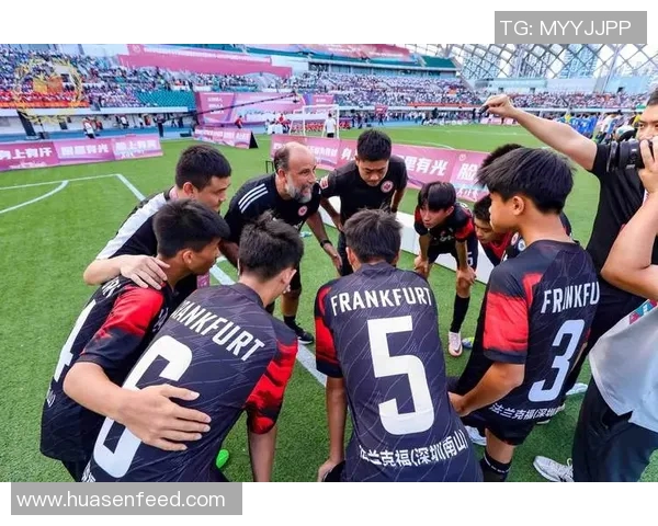 足球球星因各类原因暂不归队对球队和联赛产生的影响及应对措施分析